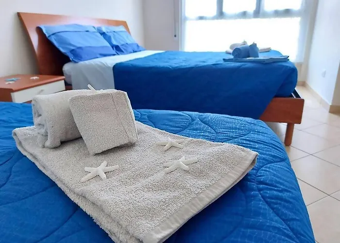 Lägenhet Tutto Intorno. Mare, Parcheggio Privato, Negozi. Pietra Ligure