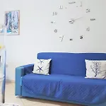 Tutto Intorno. Mare, Parcheggio Privato, Negozi. * Pietra Ligure