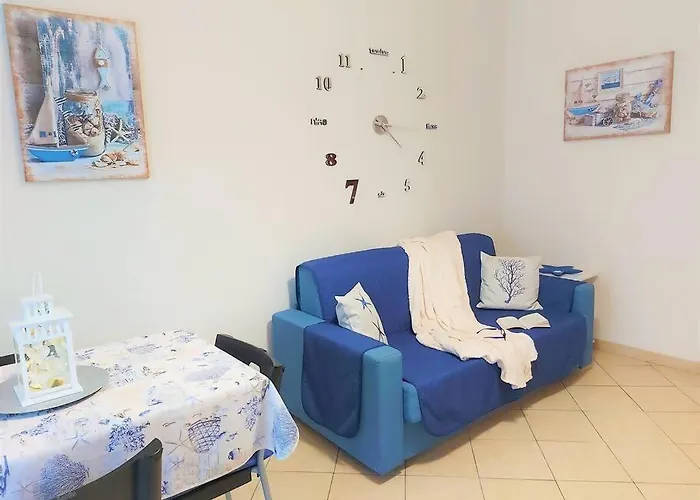 Tutto Intorno. Mare, Parcheggio Privato, Negozi. Διαμέρισμα