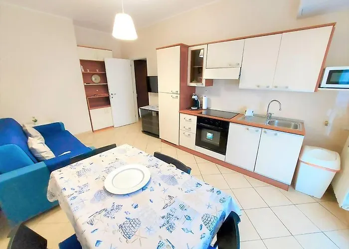 Tutto Intorno. Mare, Parcheggio Privato, Negozi. Apartmán *