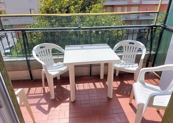 Tutto Intorno. Mare, Parcheggio Privato, Negozi. Apartmán *